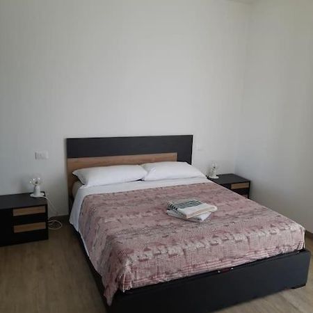 Casa Vacanza "Aurora" คอสตา โวลปิโน ภายนอก รูปภาพ